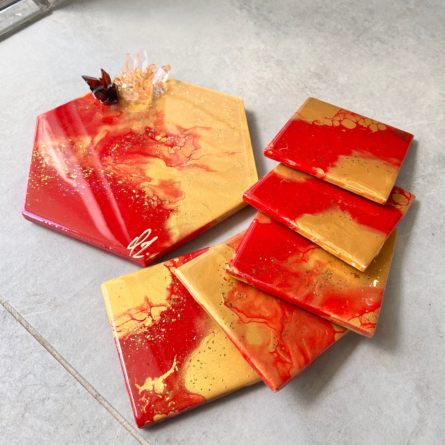 Holiday Red hexagon tray with 5 pc coaster set