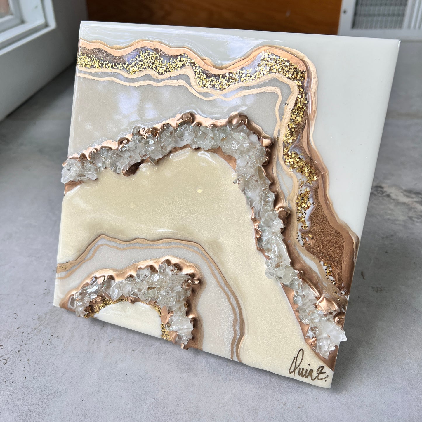 White & Gold Mini Geode Artwork with Stand