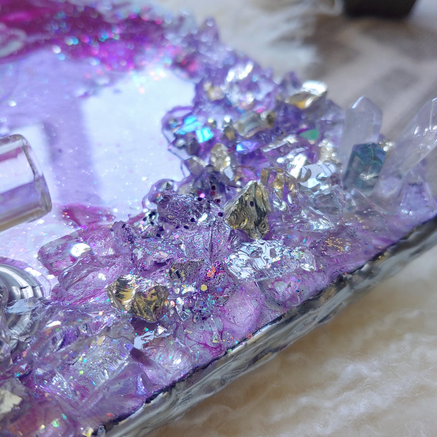 Luxury resin tray in Purple with natural edge