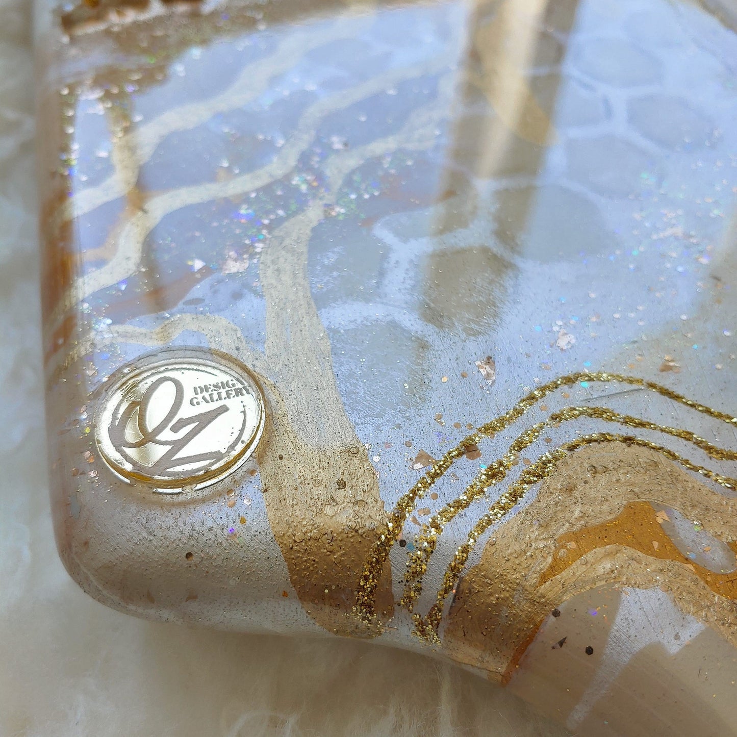 Queen Bee cheeseboard with glass hive and resin by Quia Z