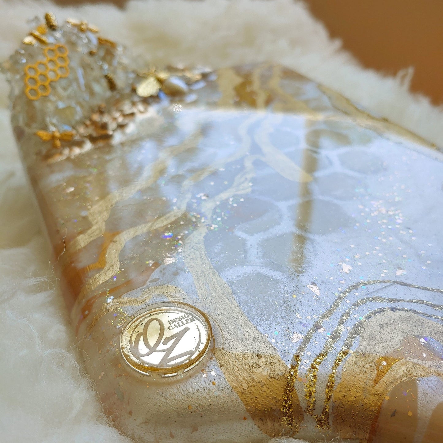 Queen Bee cheeseboard with glass hive and resin by Quia Z