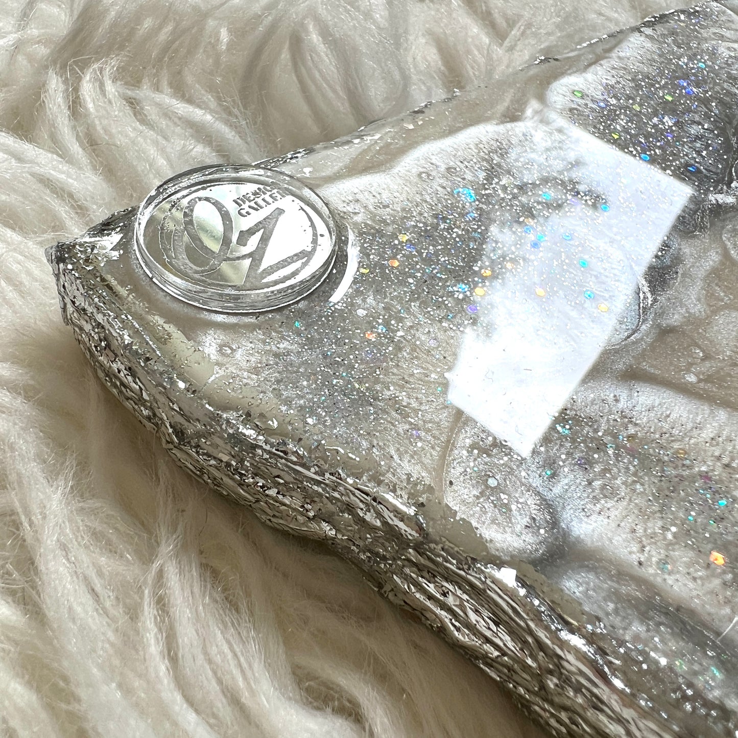 White & Silver Curvy Luxury Resin Tray with Handles