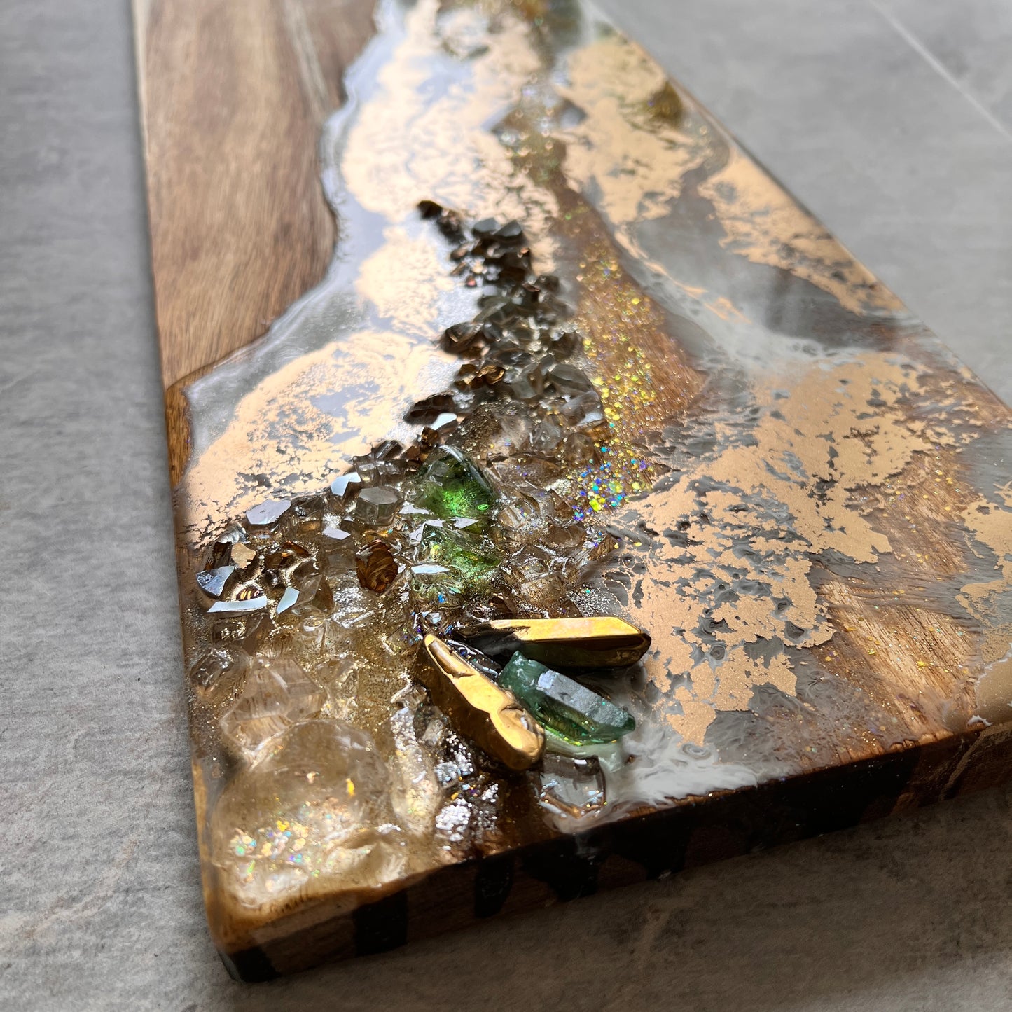 XL Hint of Green Charcuterie Tray