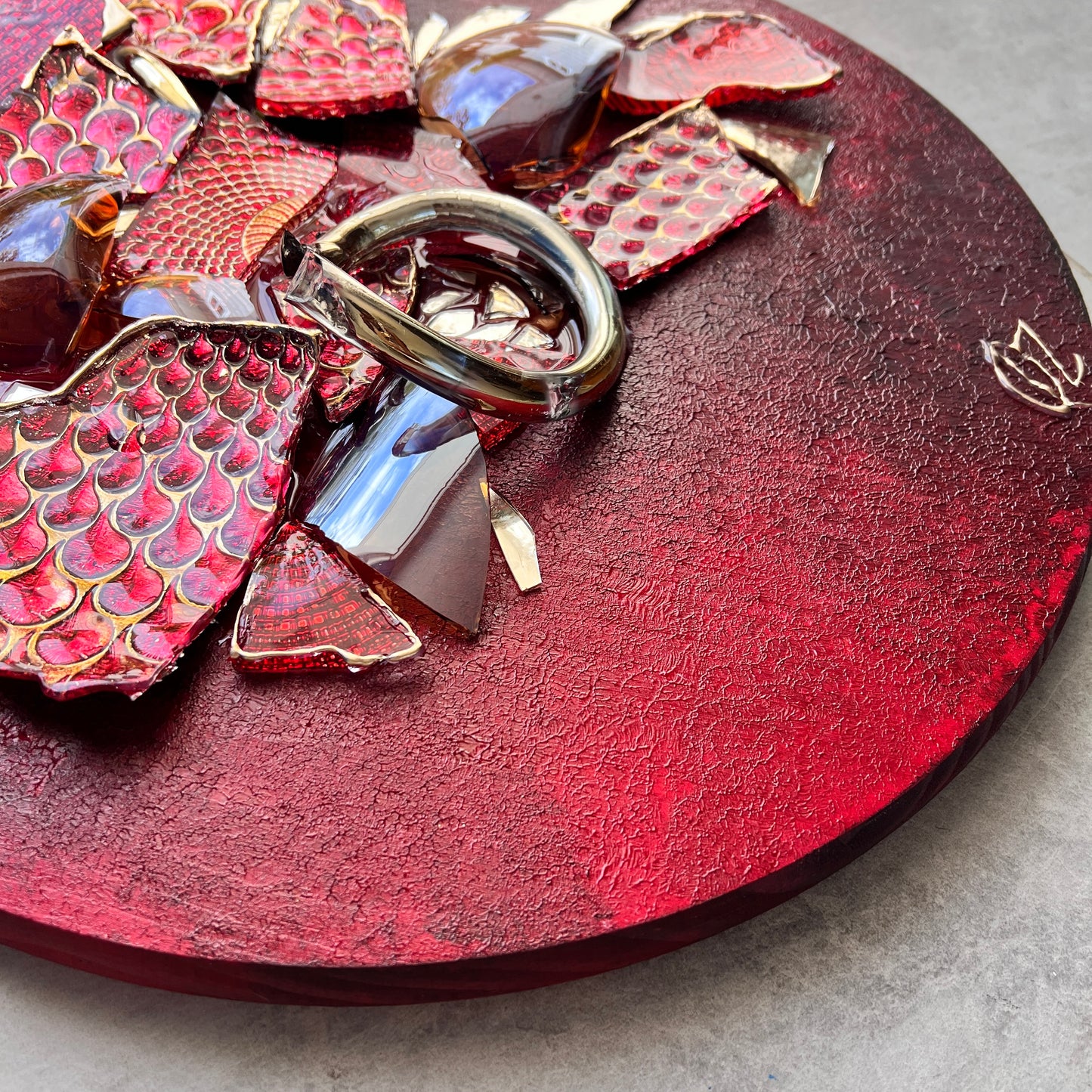 Embers of the Dragon 18” round