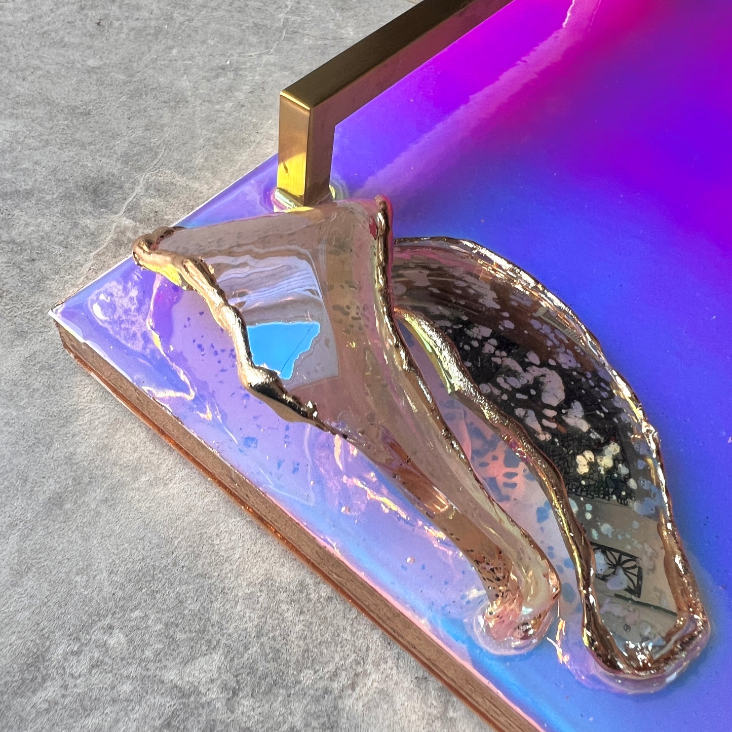 Color Shift Gold Luxe Tray