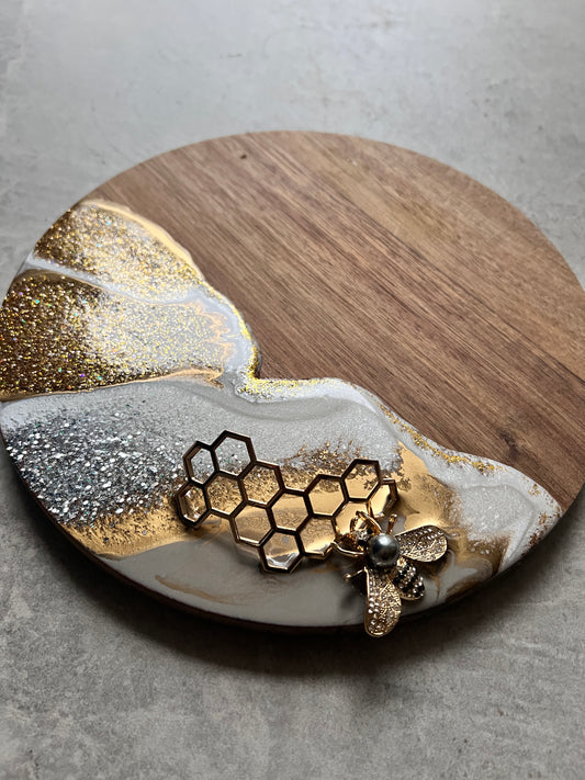 Honeybee Round Acacia Board