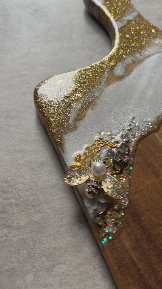 Sparkling Bee Board in Gold